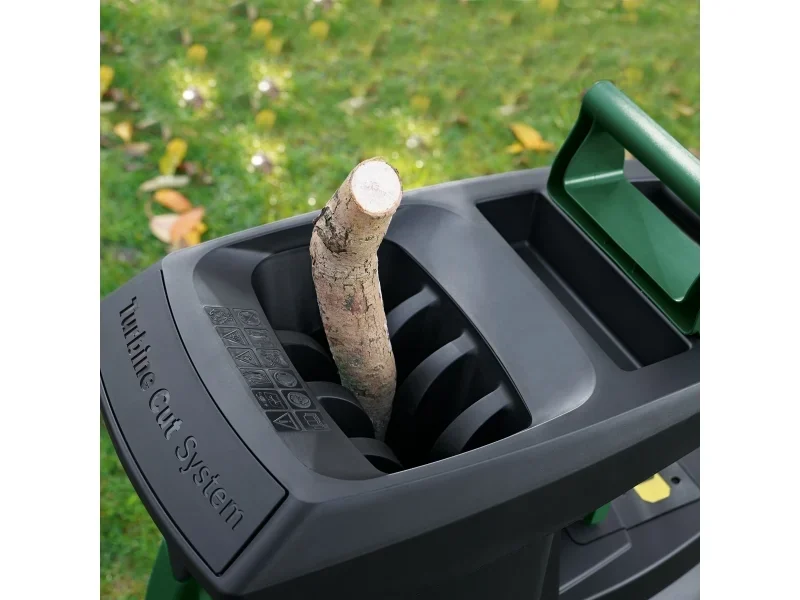 Bosch AXT 25 TC Gartenhäcksler mit Turbine-Cut-System