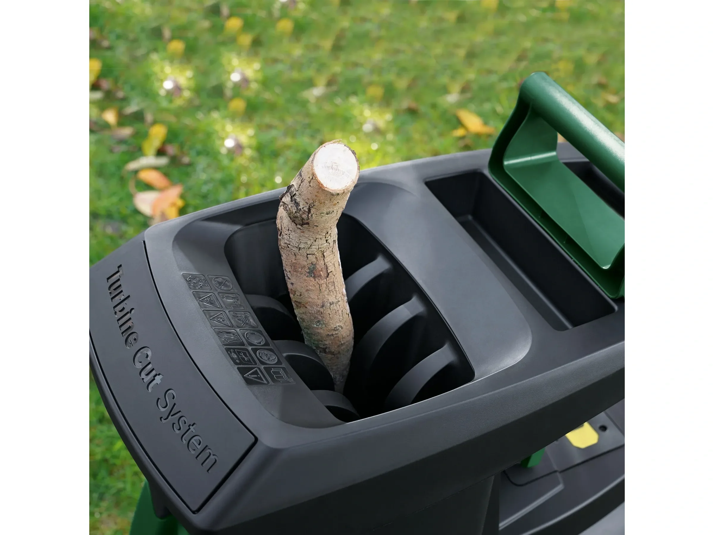 Bosch AXT 25 TC Gartenhäcksler mit Turbine-Cut-System