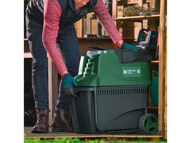 Bosch AXT 25 TC Gartenhäcksler mit Turbine-Cut-System